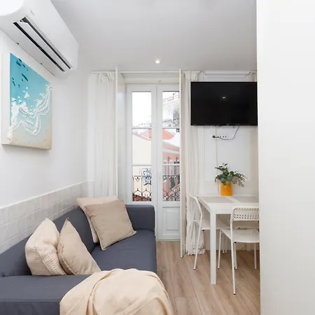 New Castle View Apartment